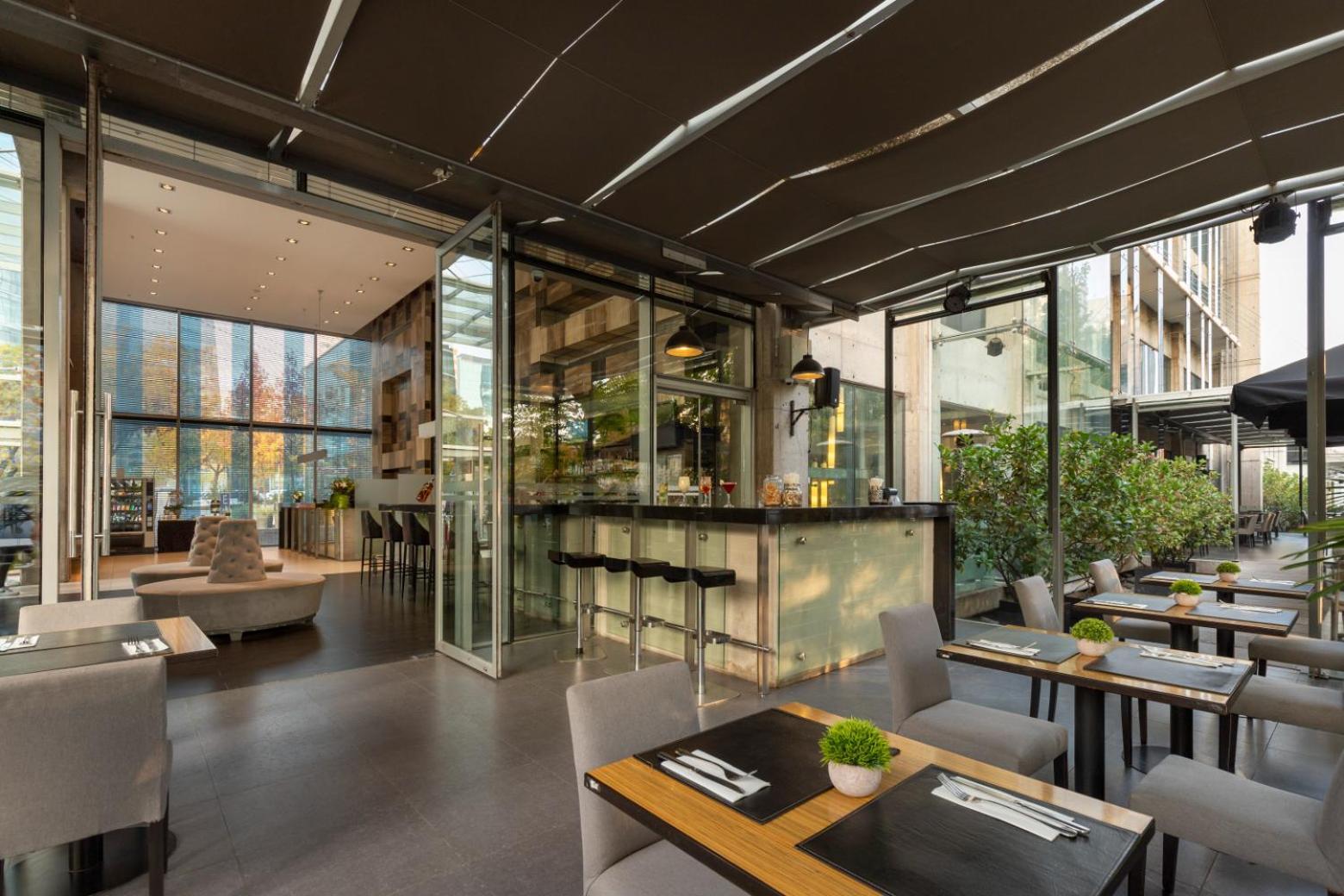 Best Western Premier Marina Las Condes Сантьяго Экстерьер фото